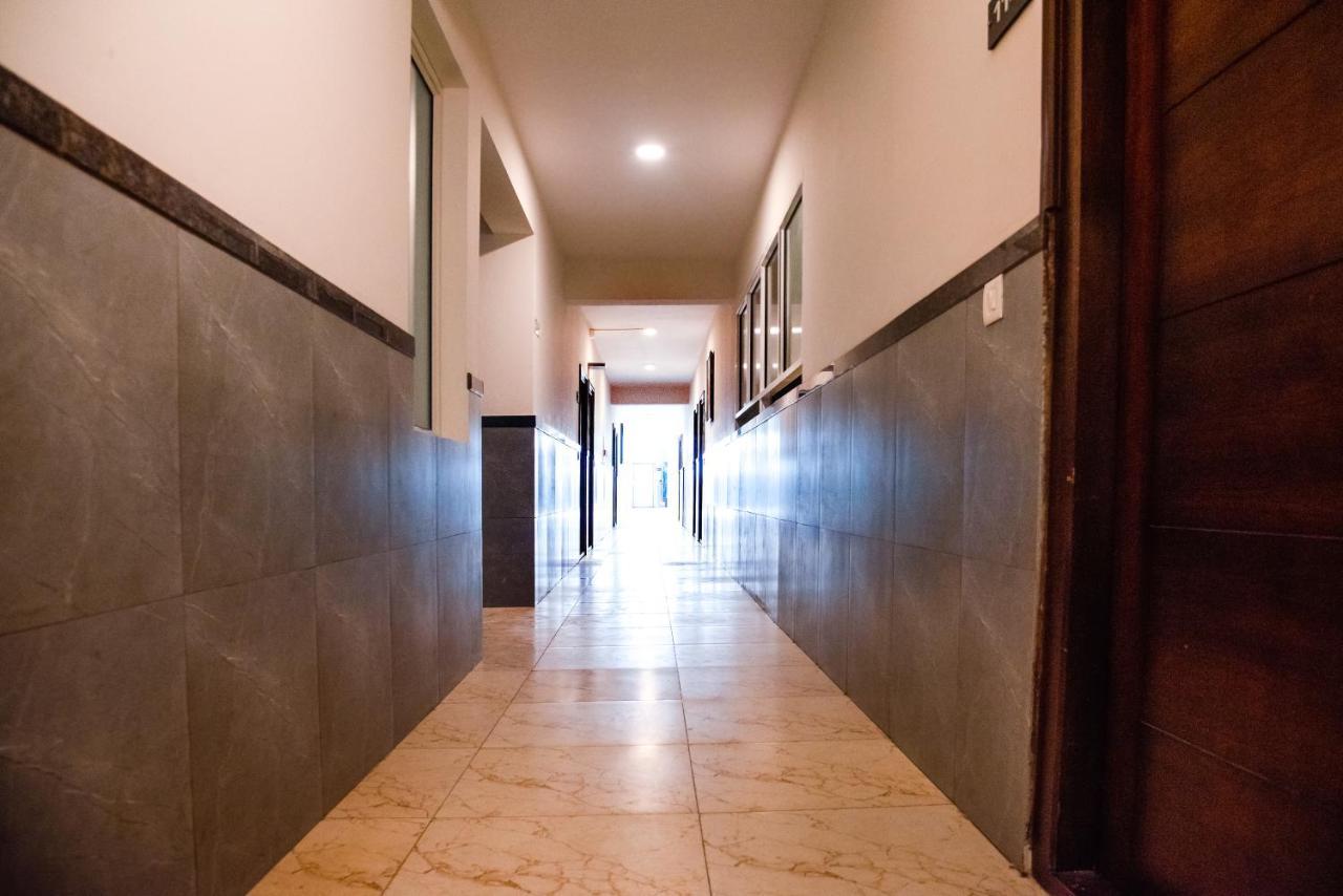 Beach Heaven Deluxe Rooms & Serviced Apartments Suratakal ภายนอก รูปภาพ