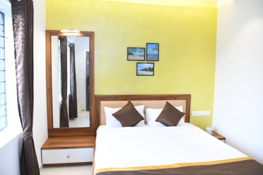 Beach Heaven Deluxe Rooms & Serviced Apartments Suratakal ภายนอก รูปภาพ